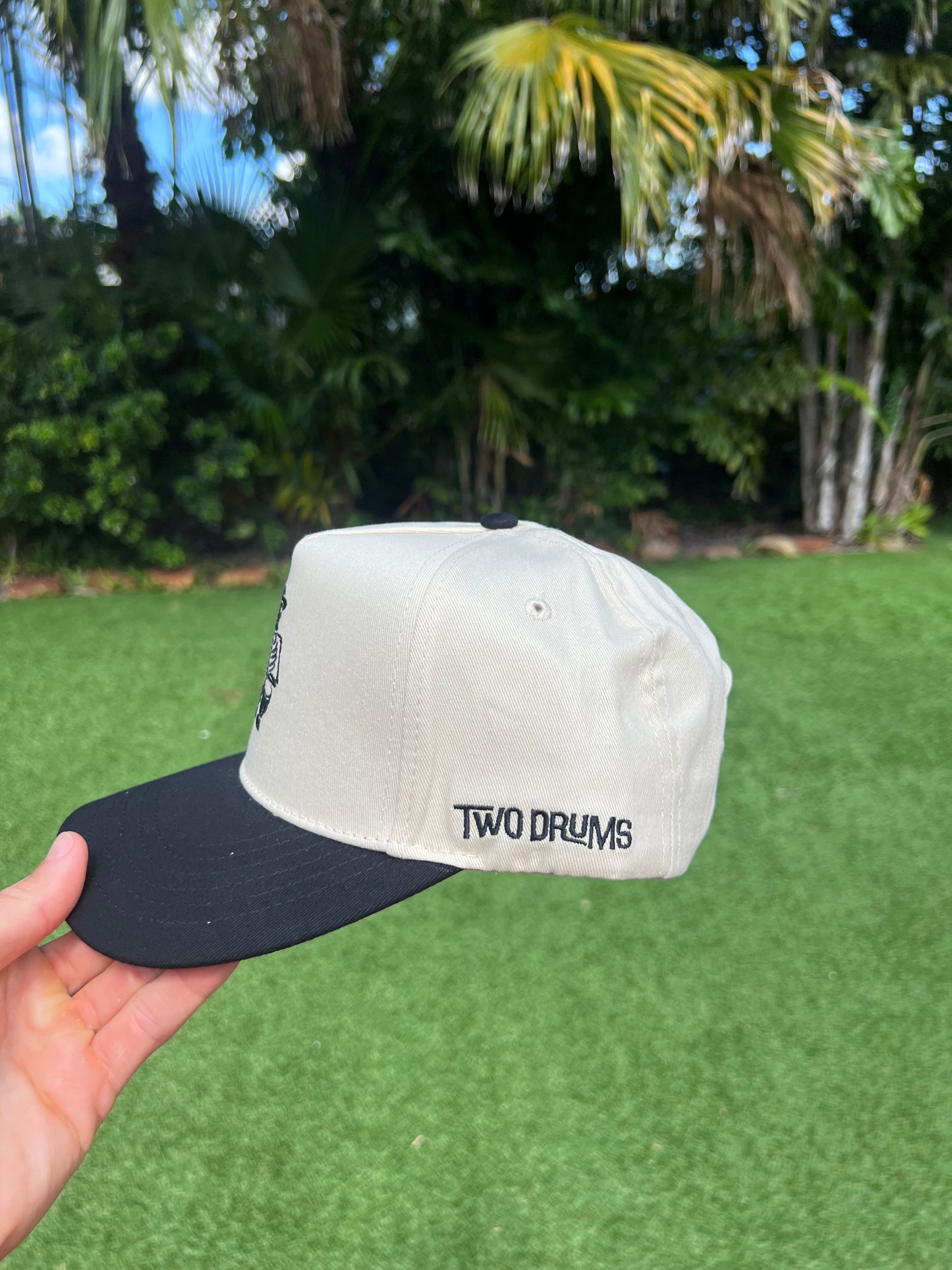 Skeleton 5 Panel - cream/black